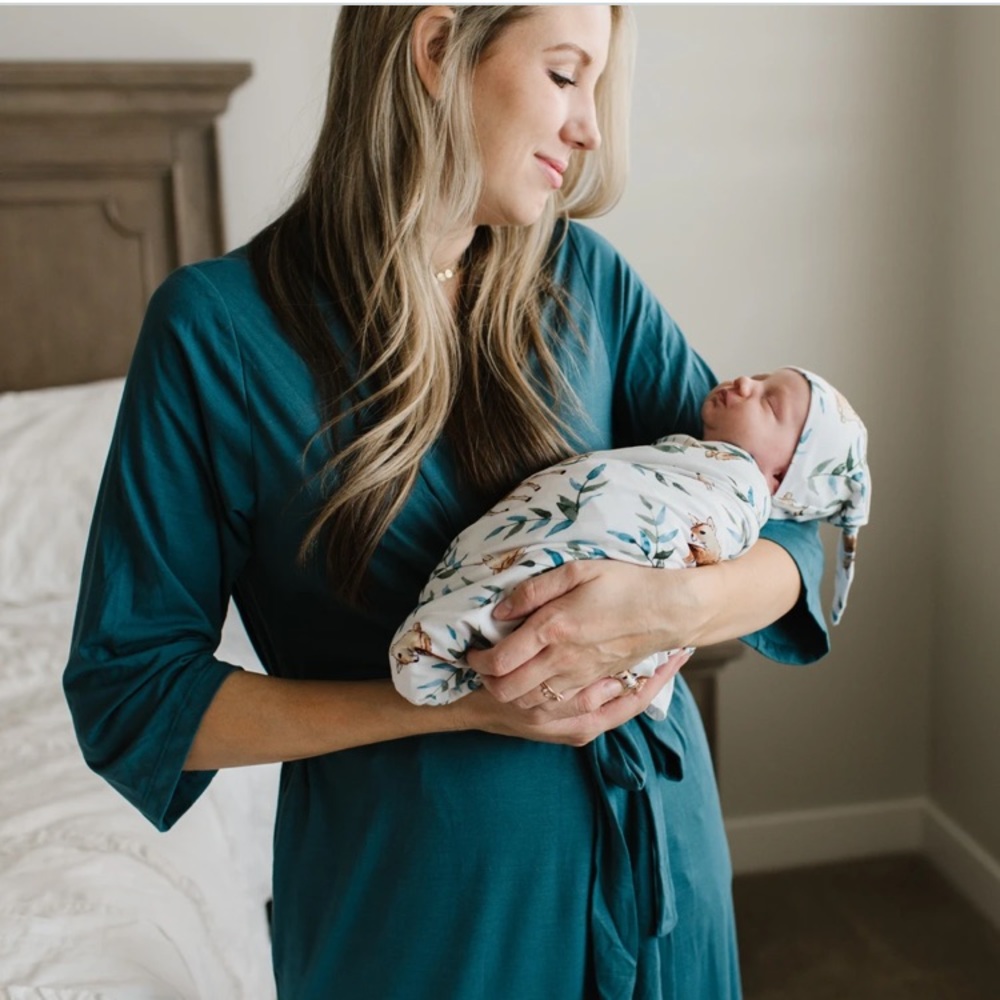 Teal Milkmaid Goods Robe
